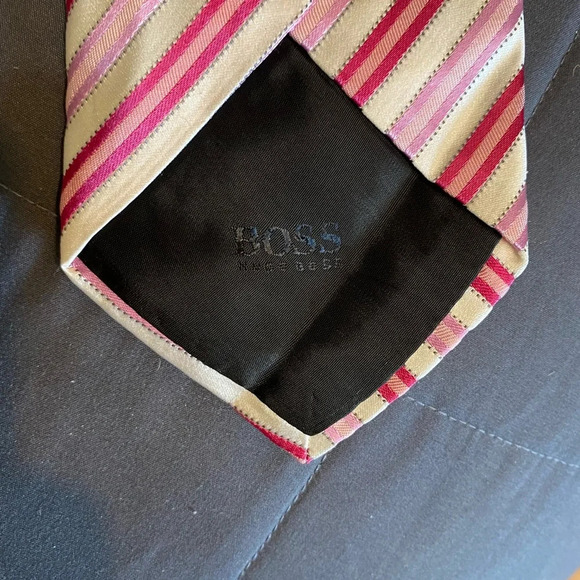 Hugo Boss Red Pink and White Striped Tie - Picture 3 of 5